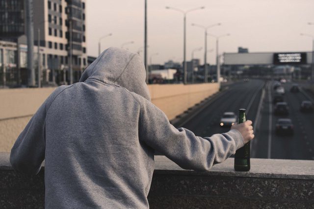 Kiedy rozpocząć leczenie w ośrodku zamkniętym?
